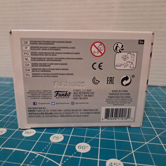 Funko POP NHL Hockey Chicago Black Hawks Bobby Hull 66 Vinyl Figure - Picture 5 of 6